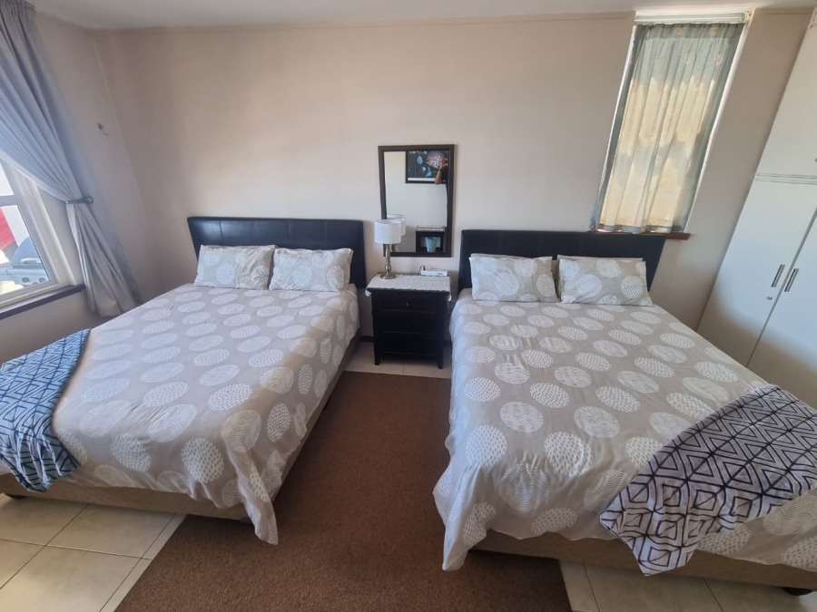 2 Bedroom Property for Sale in Milnerton Western Cape